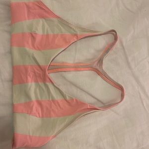 Lulu lemon sports bra